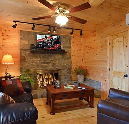 #820 Honeymoon Hideaway Villa Gatlinburg Bagian luar foto