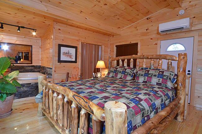 #820 Honeymoon Hideaway Villa Gatlinburg Bagian luar foto